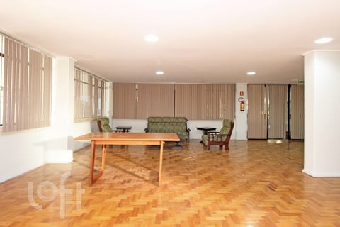 Image 32 - 254856